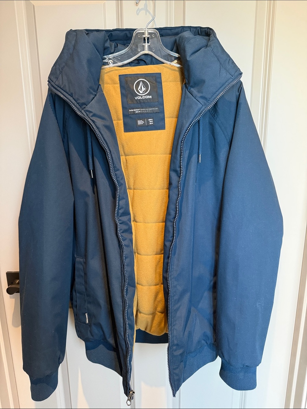 Volcom Men’s Navy Puffer Jacket with Mustard Interior